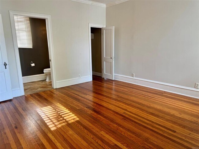 Building Photo - 3136 Montezuma Rd