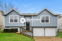 Building Photo - 3 Bedroom Pet-Friendly Home in KANSAS CITY, MO with Main Street Renewal