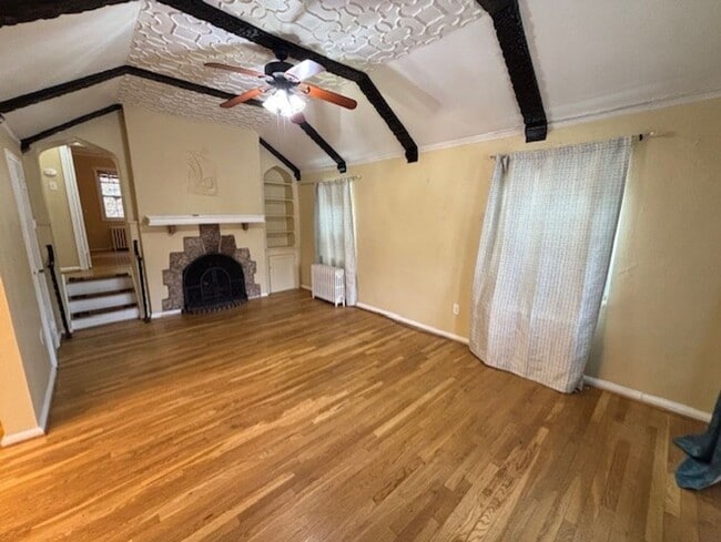 Building Photo - Beautiful Home for Rent