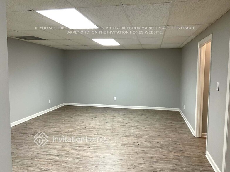 Building Photo - 2018 Spicers Ln