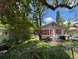 Building Photo - 8410 N Elmer St