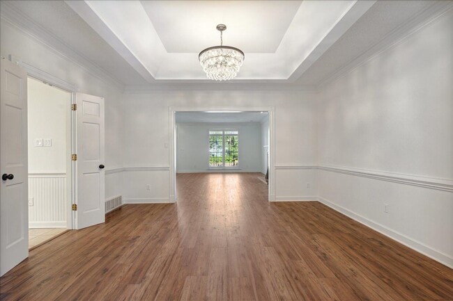 Building Photo - 7215 Plantation Cir