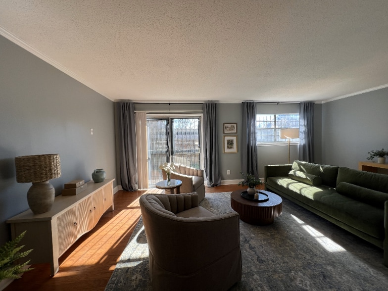 Building Photo - 435 N Highland St