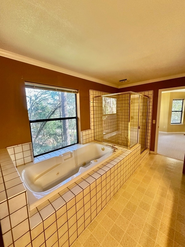 Building Photo - 15593 Carrie Dr