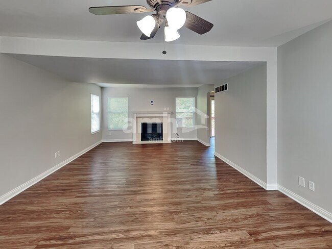 Building Photo - 6377 Beecher Ct