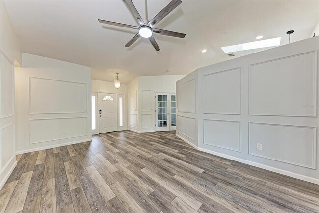 Building Photo - 8012 56th Ct E