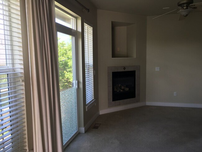 Building Photo - ra1026