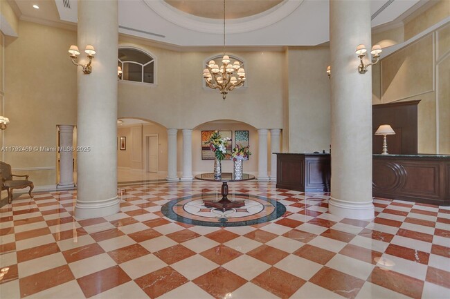 Building Photo - 20000 E Country Club Dr