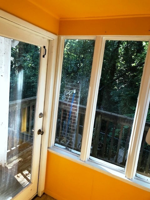 Door to Deck - 829 Courtenay Dr NE