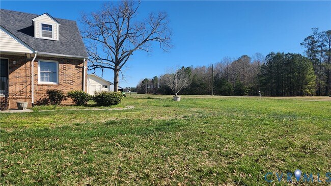 Building Photo - 24816 Sawmill Rd