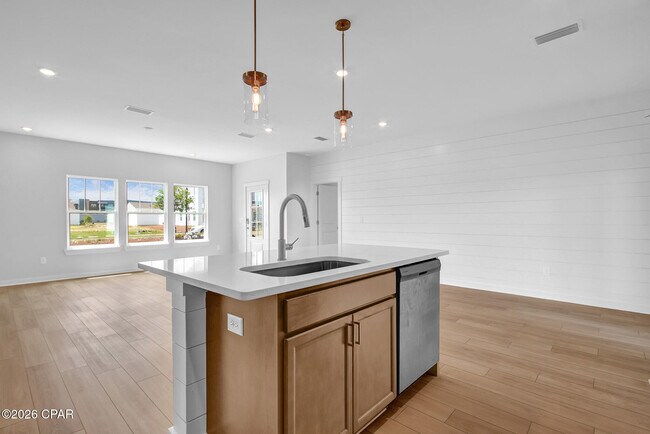 Building Photo - 2336 Discovery Loop