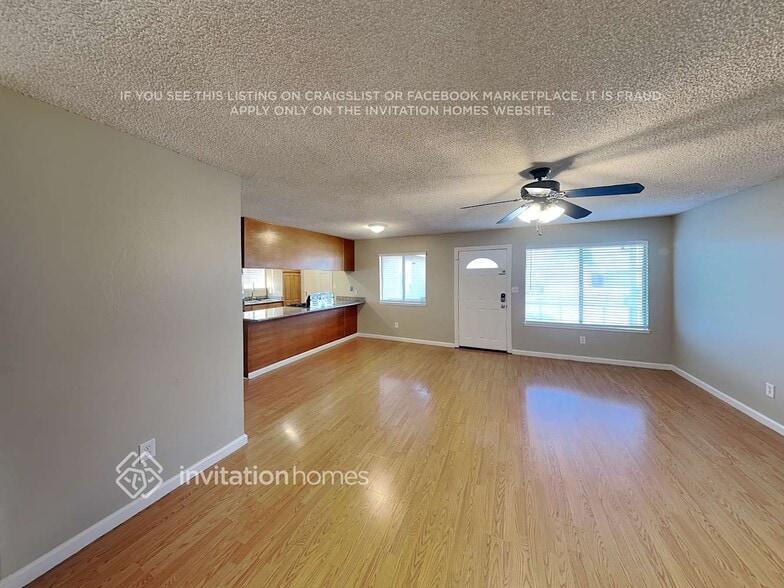 Building Photo - 4860 Teakwood Dr