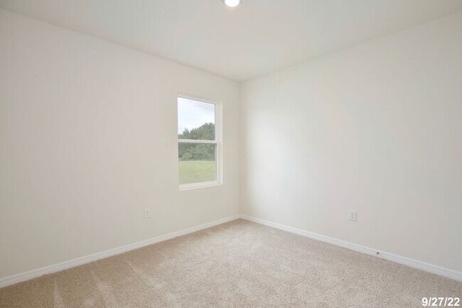 Building Photo - Modern 4/2 Home in Sanford with Open Concept Living and 2 Car Garage!