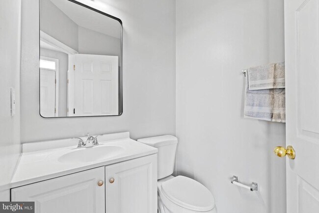 Building Photo - 2519 Luckland Way