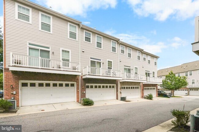 Building Photo - 9624 Westerdale Dr
