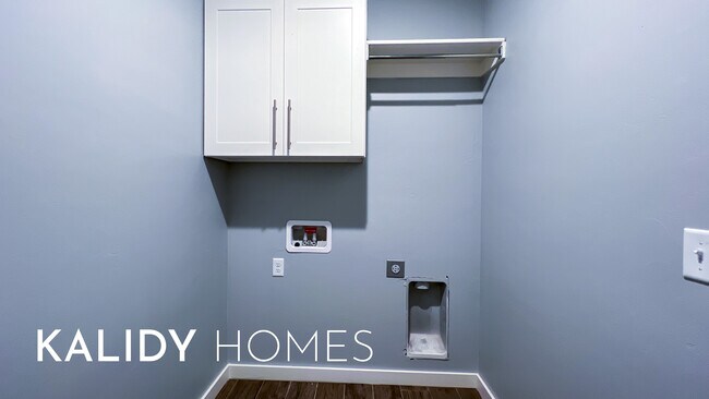 Building Photo - 218 Olde Ml Ct