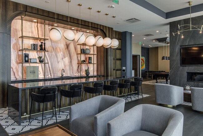 Building Photo - 1616 West End Ave