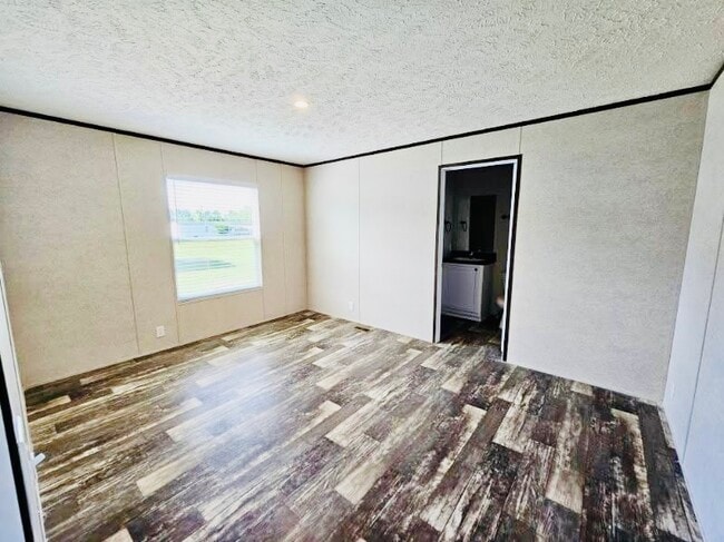 Building Photo - 123 Blissful Ct