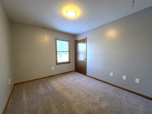 Building Photo - 29325 W Line Rd