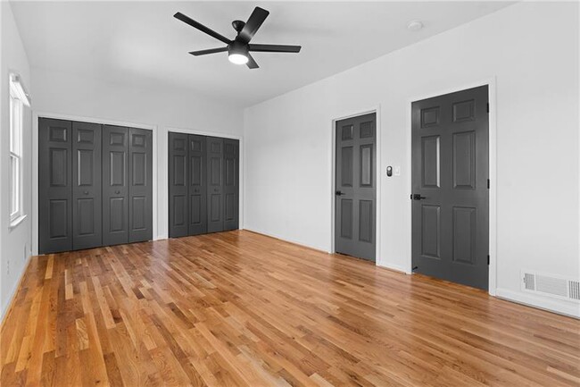 Building Photo - 350 Kelson Dr NW