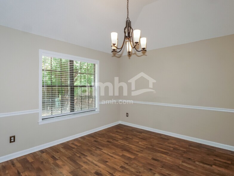 Building Photo - 8002 Jills Creek Dr