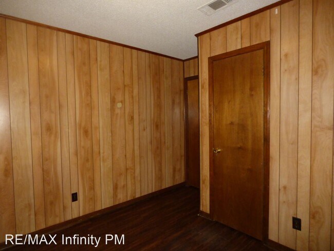 Building Photo - 3 br, 2 bath House - 4225 Rice Rd