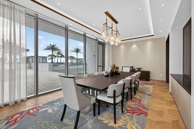 Building Photo - 153 N Seabreeze Blvd