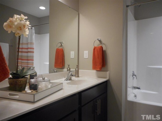 Building Photo - 2147 Sunny Cove Dr