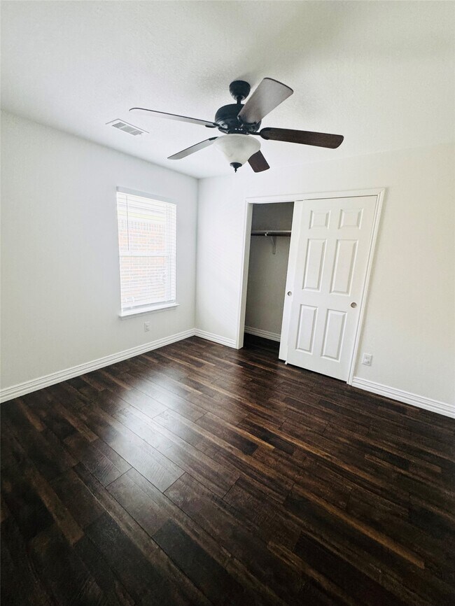 Building Photo - 4914 Kale Garden Ct