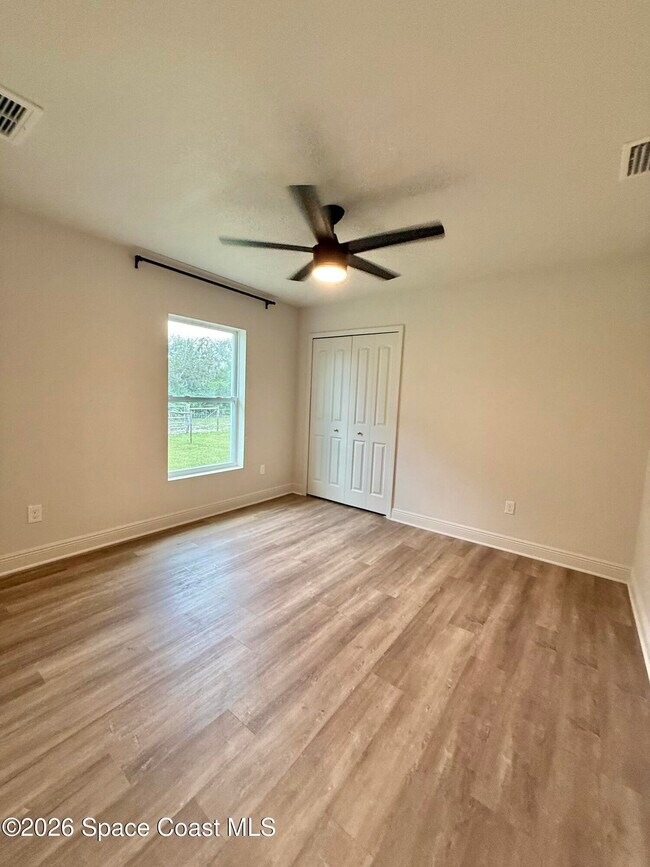 Building Photo - 4255 US-1