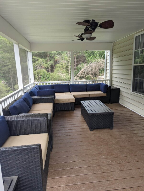 Building Photo - 447 Oliver Ridge Ln