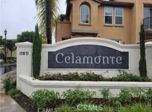 Building Photo - 17871 Shady View Dr