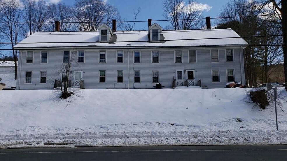 Building Photo - 425 -431 Main Street