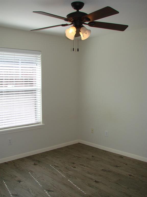 Building Photo - 22434 Cascade Springs Dr