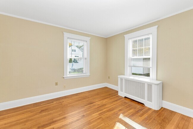 Building Photo - 278 Roslindale Ave