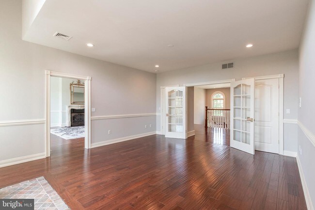 Building Photo - 2115 Pony Trail Dr