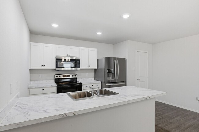 Building Photo - Contemporary in Cleburne!