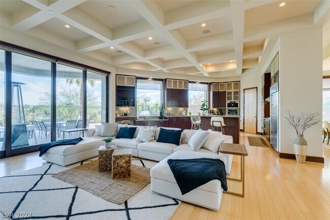 Building Photo - 483 Toucan Ridge Ct