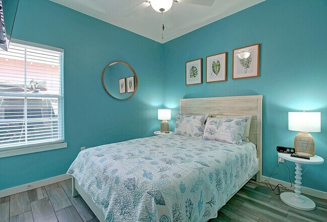 Building Photo - 1617 S Station St