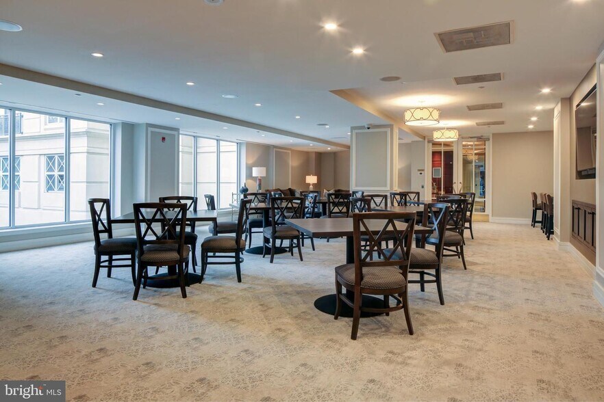 Party Room 2 - 5 Park Pl