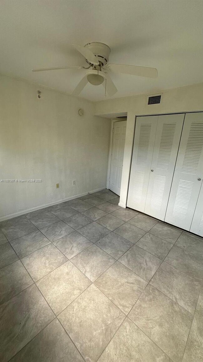 Building Photo - 15460 SW 284th St
