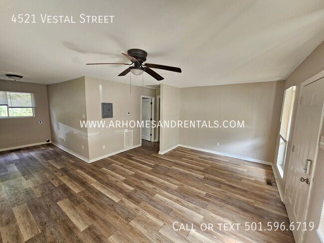 Building Photo - 4521 Vestal St