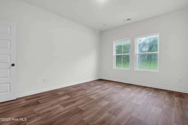 Building Photo - 1207 Windy Grove Ln