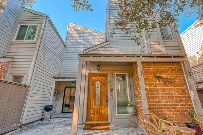 Building Photo - 11733 Lakeside Pl Dr