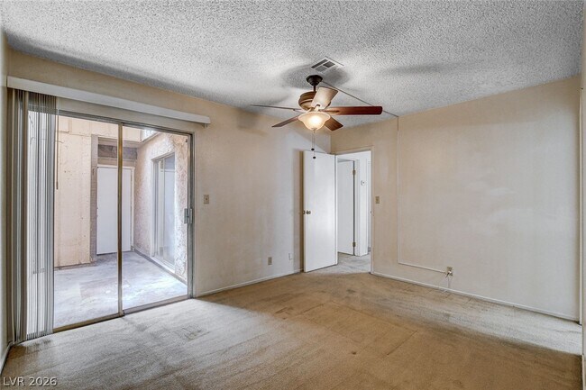 Building Photo - 401 N Lamb Blvd