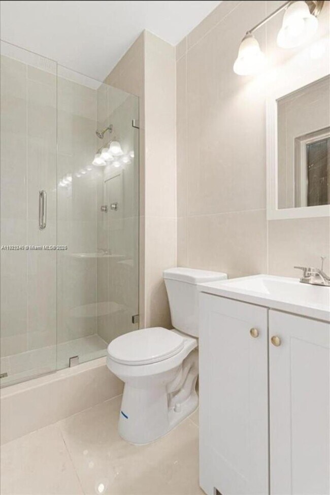 Building Photo - 7160 SW 5th Ct