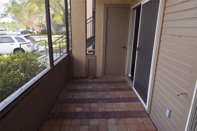 Building Photo - 10265 Gandy Blvd N