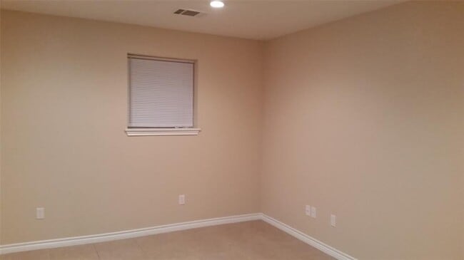 Building Photo - 5947 FM 1459 Rd