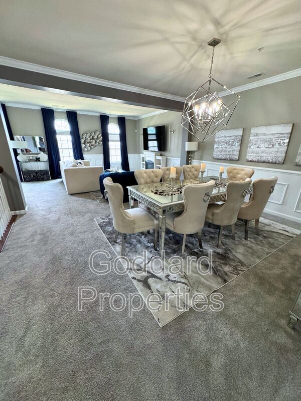 Building Photo - 7116 Daniel John Dr