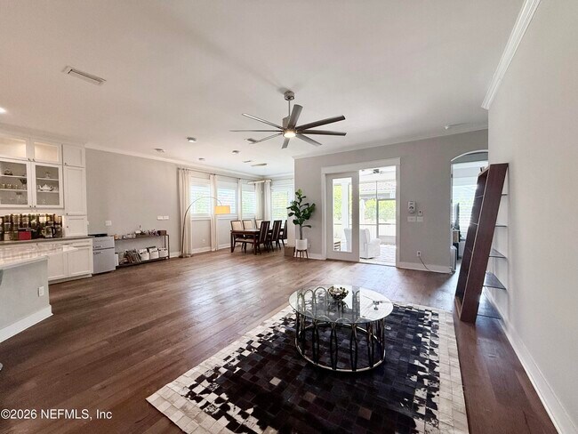 Building Photo - 161 Paradise Valley Dr